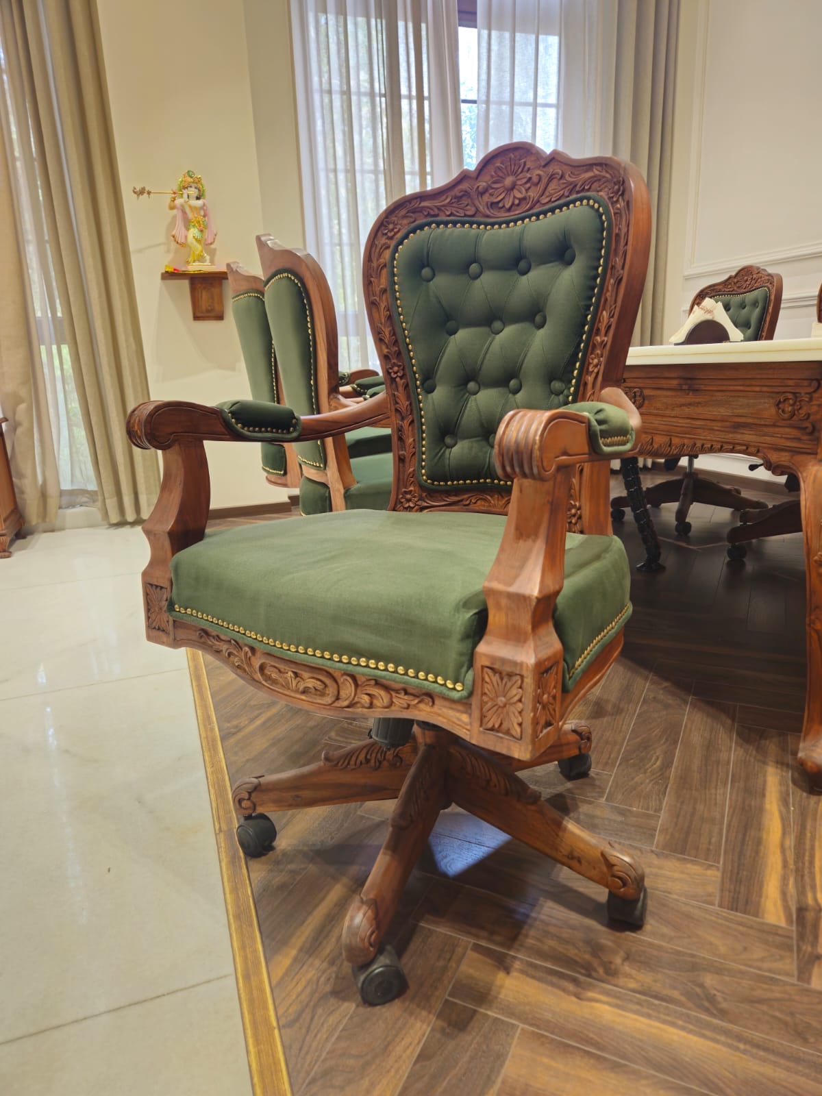 Royal Executive Office Chair