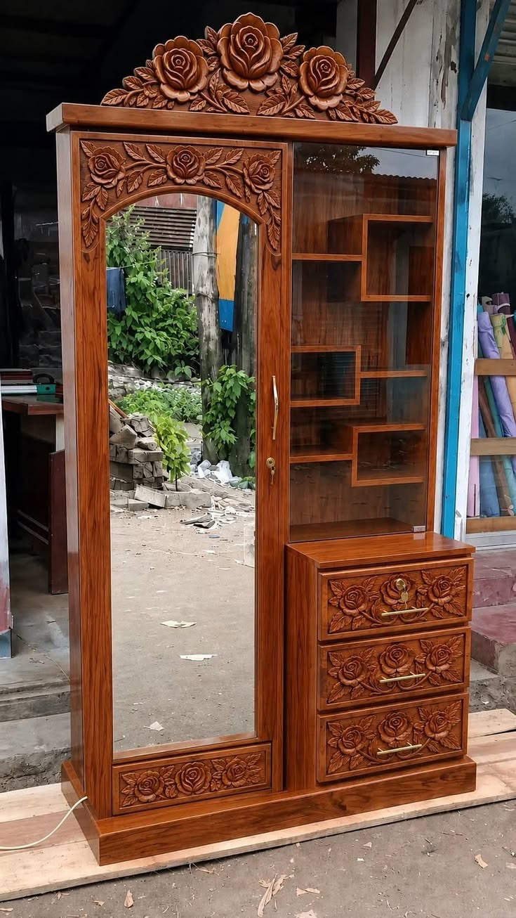 Royal Rose Dressing Unit
